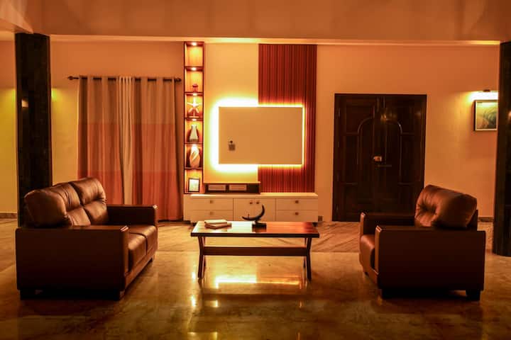 Polu’s Green Villa 2 property
