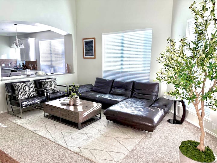 Family Gem 4/3, Jacuzzi • Games • Best Location - Frisco, TX