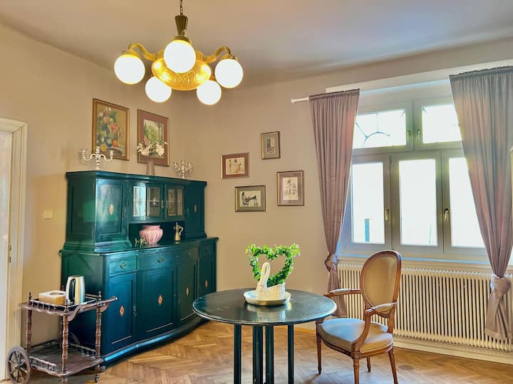 მისაღები ოთახი