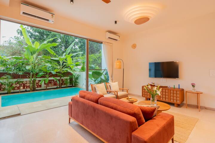 Living room image 10