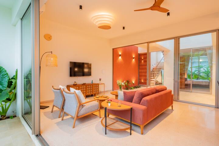 Living room image 1