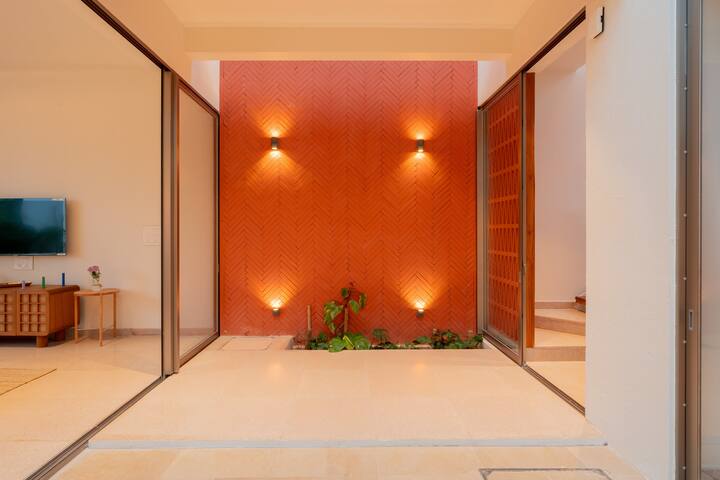 Living room image 12