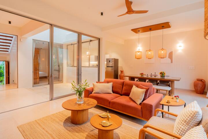 Living room image 9