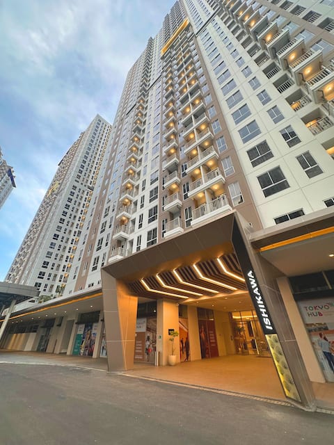 Tokyo Riverside - Cozy 2 Bedroom with Pool View