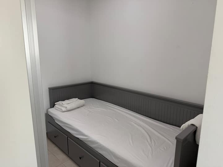 Spavaća soba 8