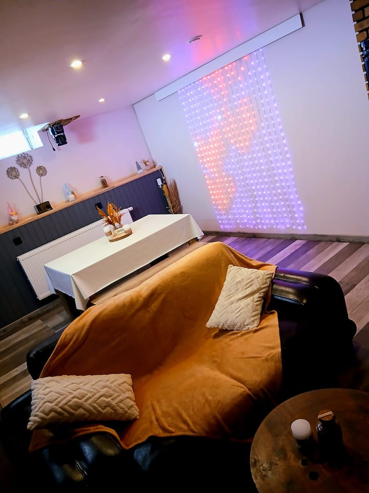 L'écrin Privé: Spa Et Sauna - Suite Romantique. - Niederbronn-les-Bains