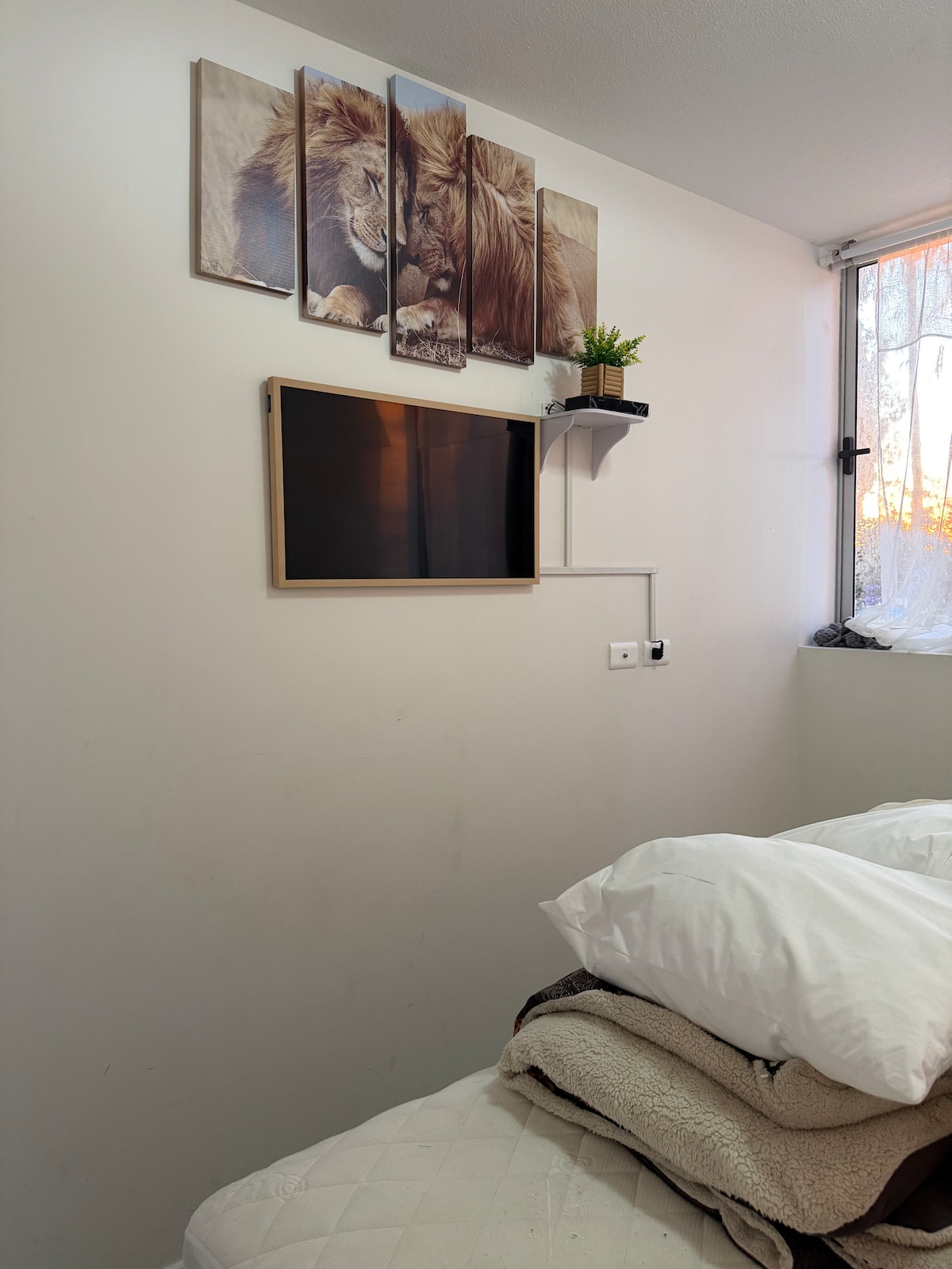 غرفة النوم 1