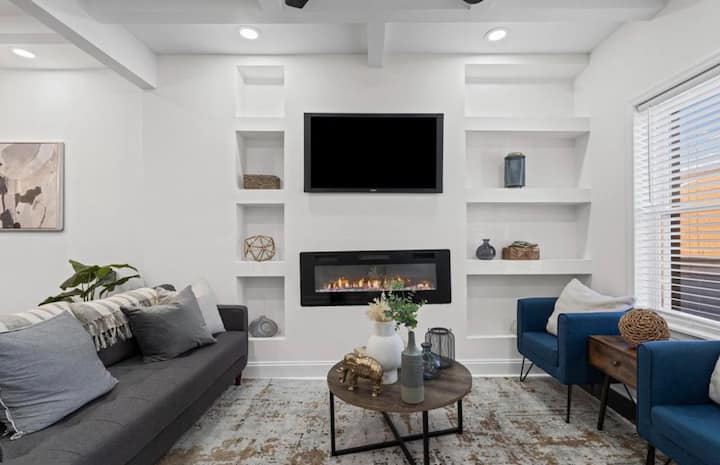 Minutes To Hopkins Modern Suite & Easy City Access - Baltimore, MD