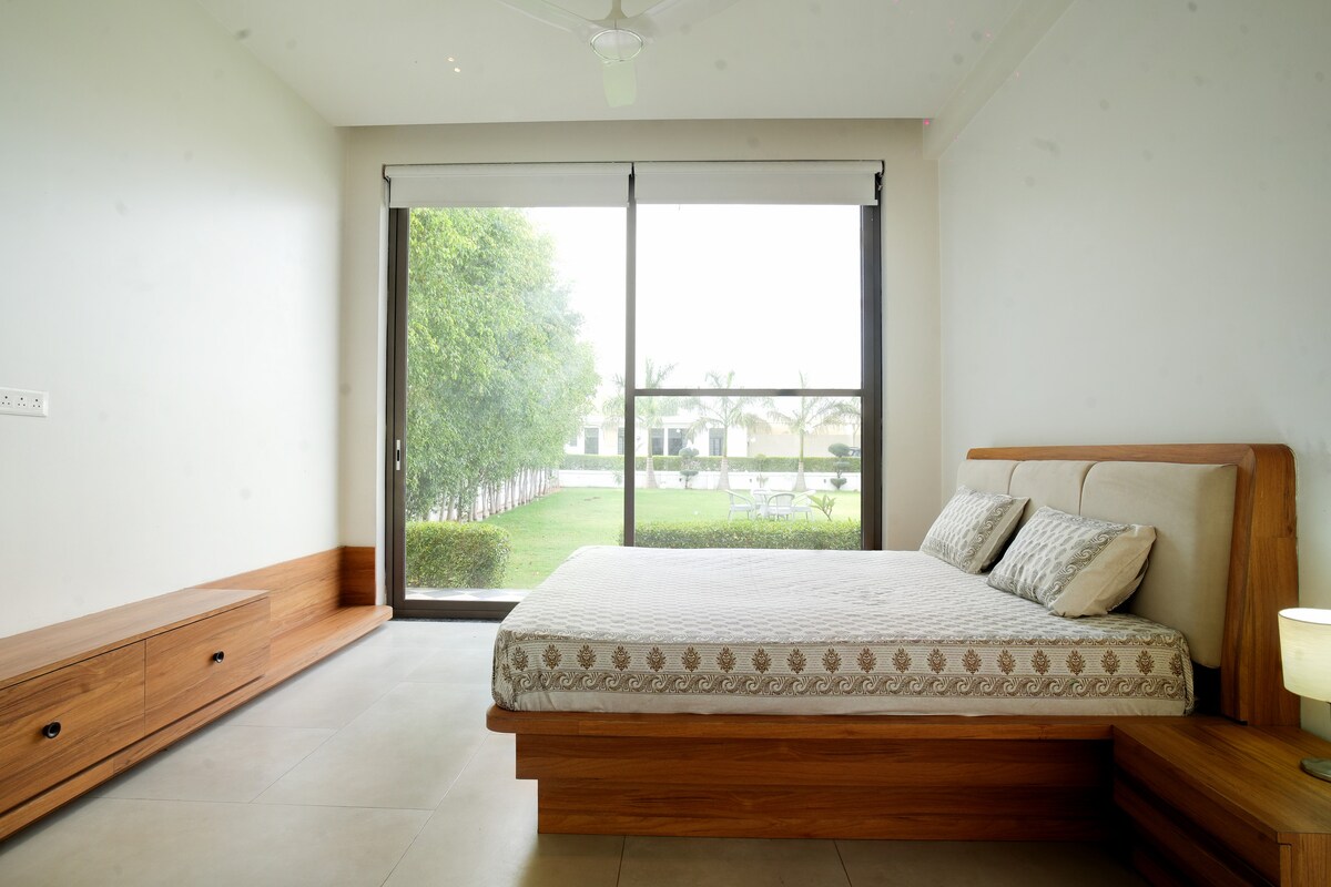 غرفة النوم 1