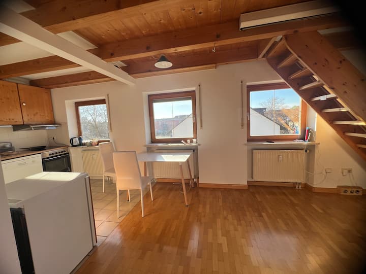 Elegant Rustic Modern Loft - Freising