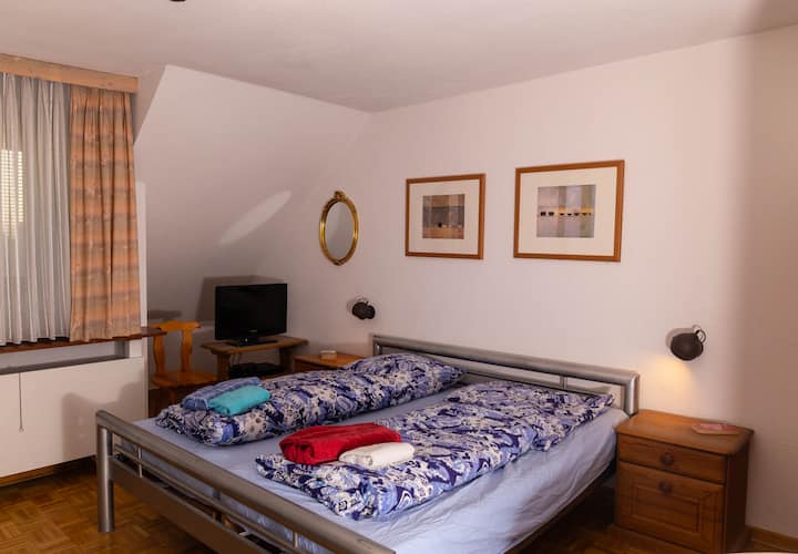 საძინებელი 1