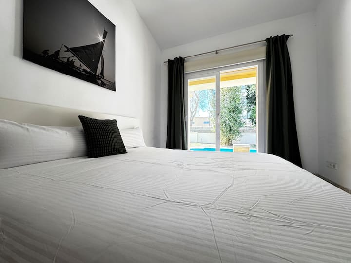 საძინებელი 1