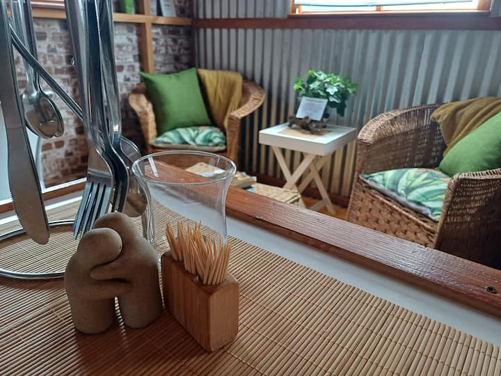 Owl's Den Unit 2 Of 3 - Oudtshoorn