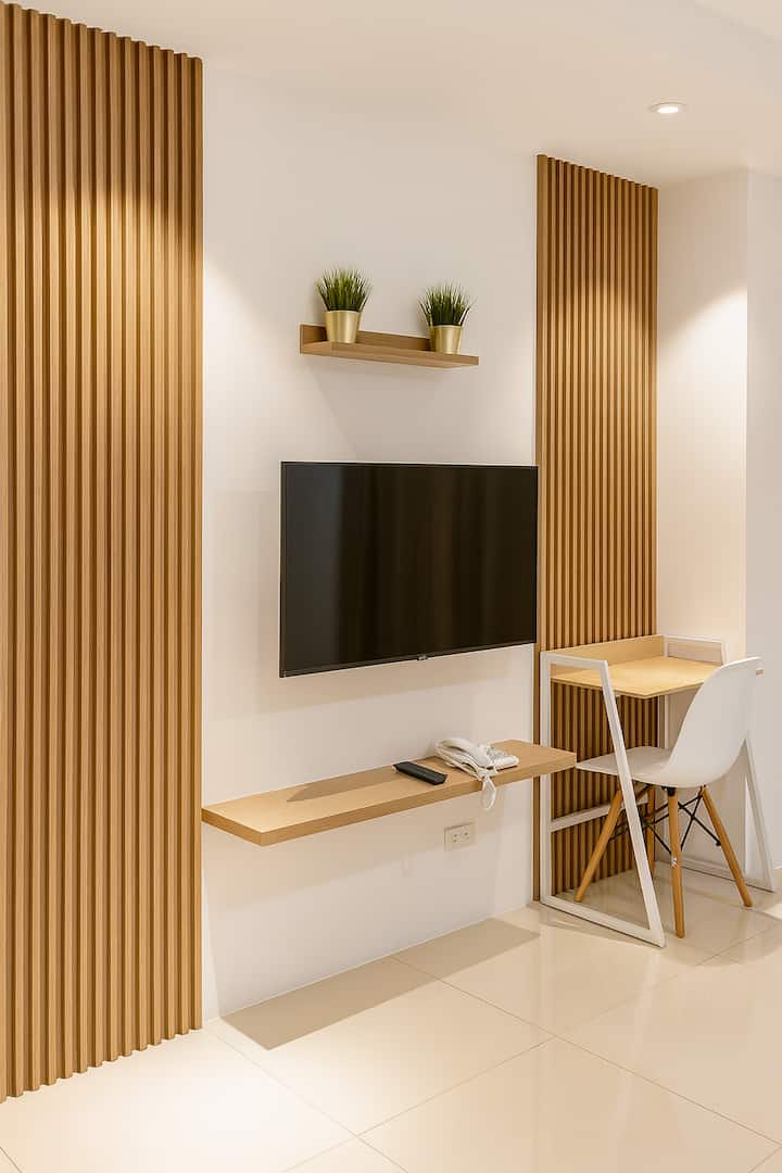 Sitari Bacolod - Spacious Minimalist Condo - Bacolod