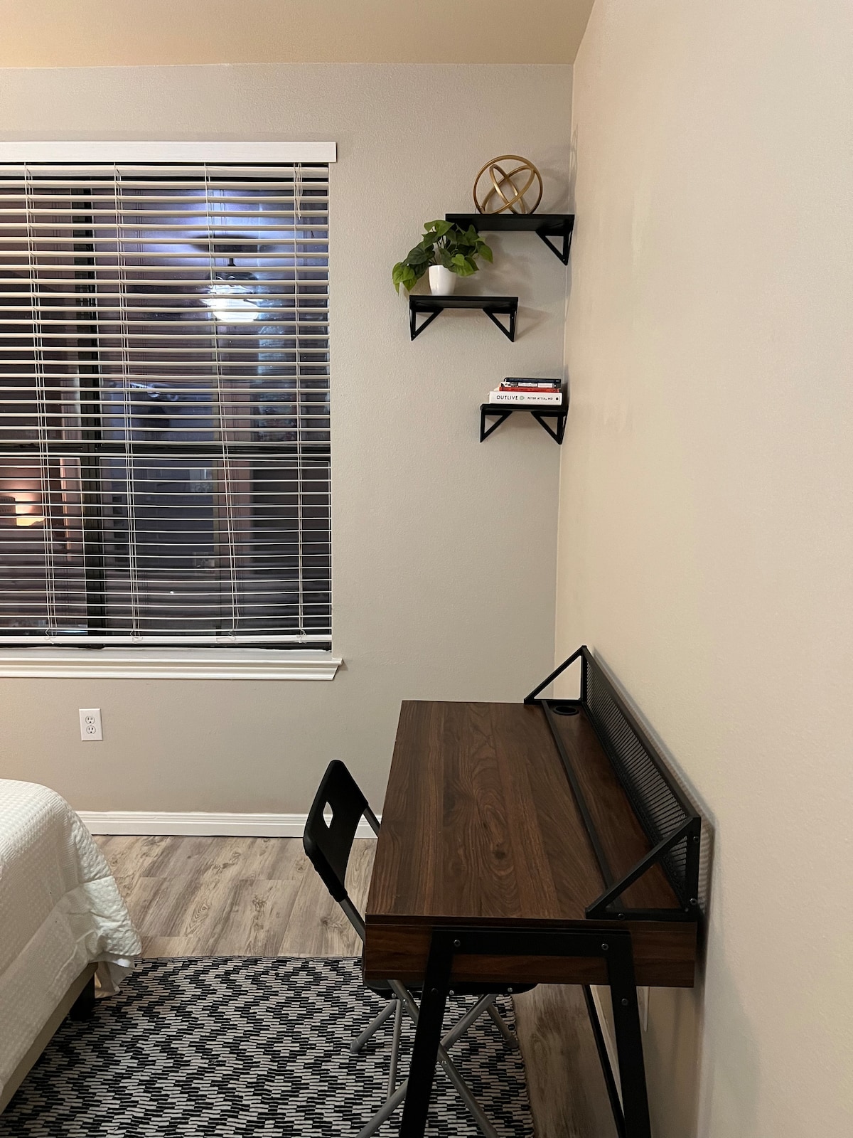 Beautiful Penthouse in Downtown ATX near UT Austin