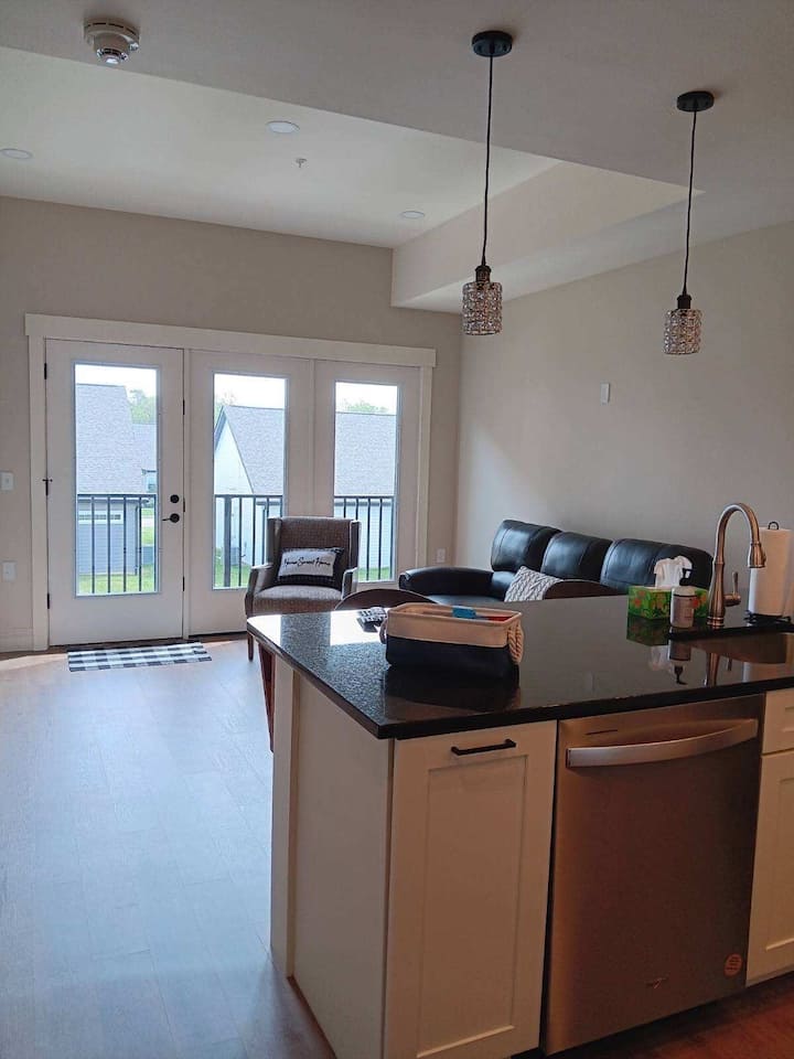 Sovereign Village Apt. 226 1br - Choctaw Lake, OH
