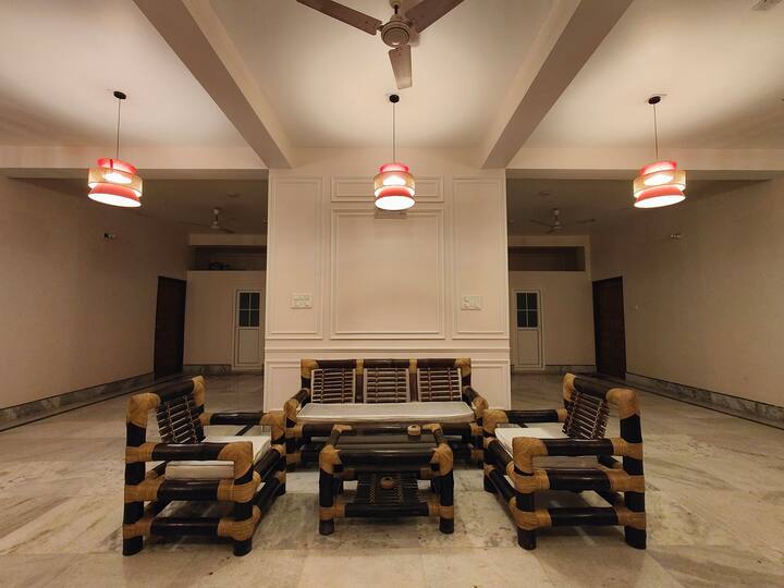 Krishna Kunj Villa - Kolkata