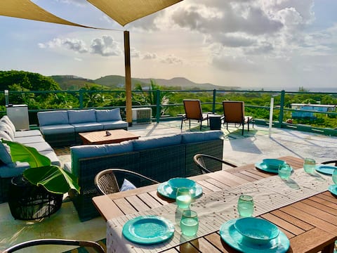 Rooftop Deck, Stunning Sunsets & Ocean Views