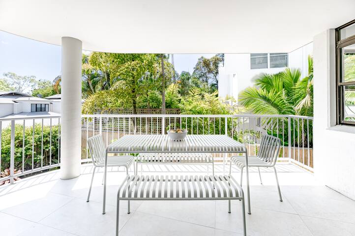 Little Cove Luxury Apartment gallery image 4