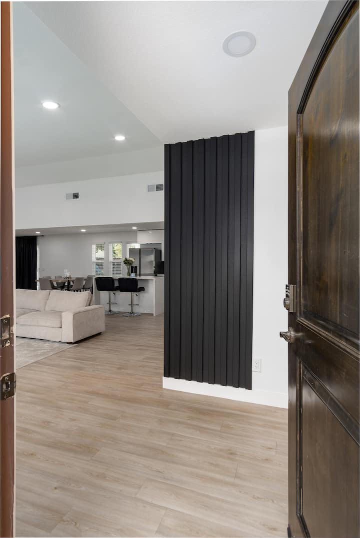 Insta Worthy 3 Br Near Sequoias - Porterville, CA