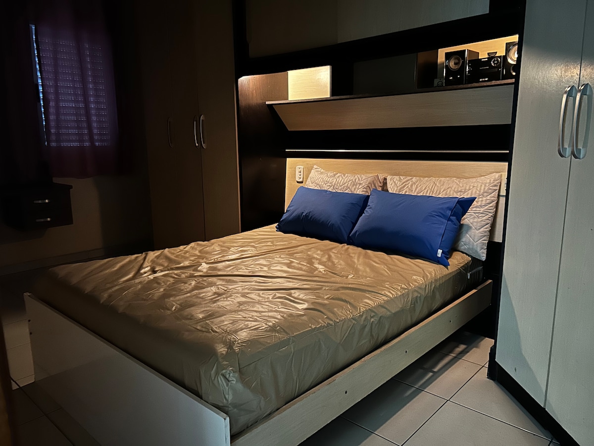 غرفة النوم 1