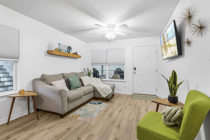 Gulf Front Family Friendly W/ Heated Pool Hot Tub - Gulf Shores, AL