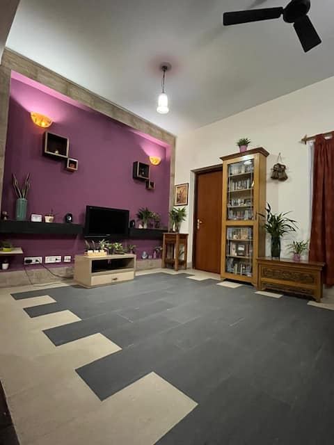 Luxurious room in villa