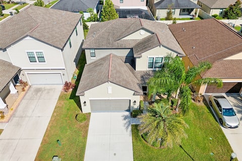 Top 1% Rated Tampa Home/King/Theater/Game Rm/Pool