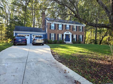 Charming Retreat @ Silver Spring