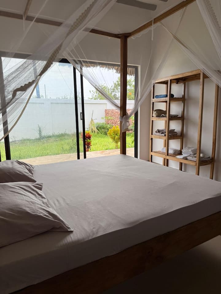 Schlafzimmer 2