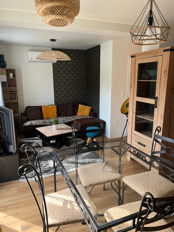 La Petite Maison Dans La Ville - Limoges