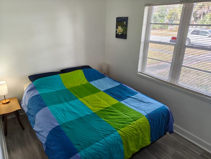 საძინებელი 1