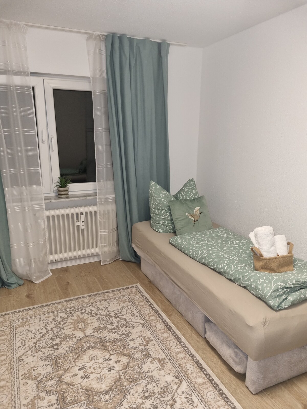 2-room apartment on Wasen/Schoenestrasse with parking