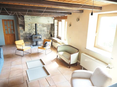 Farmhouse 10-12p · 6-ha Park · Cycling & Ski