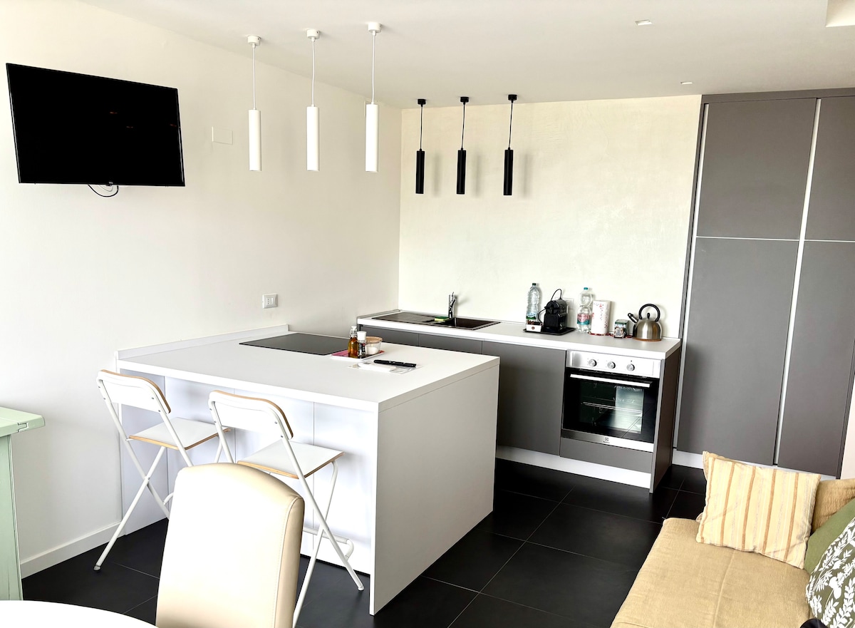 Popular Airbnb listing: FabFour Piazza Fontana in Lignano Sabbiadoro