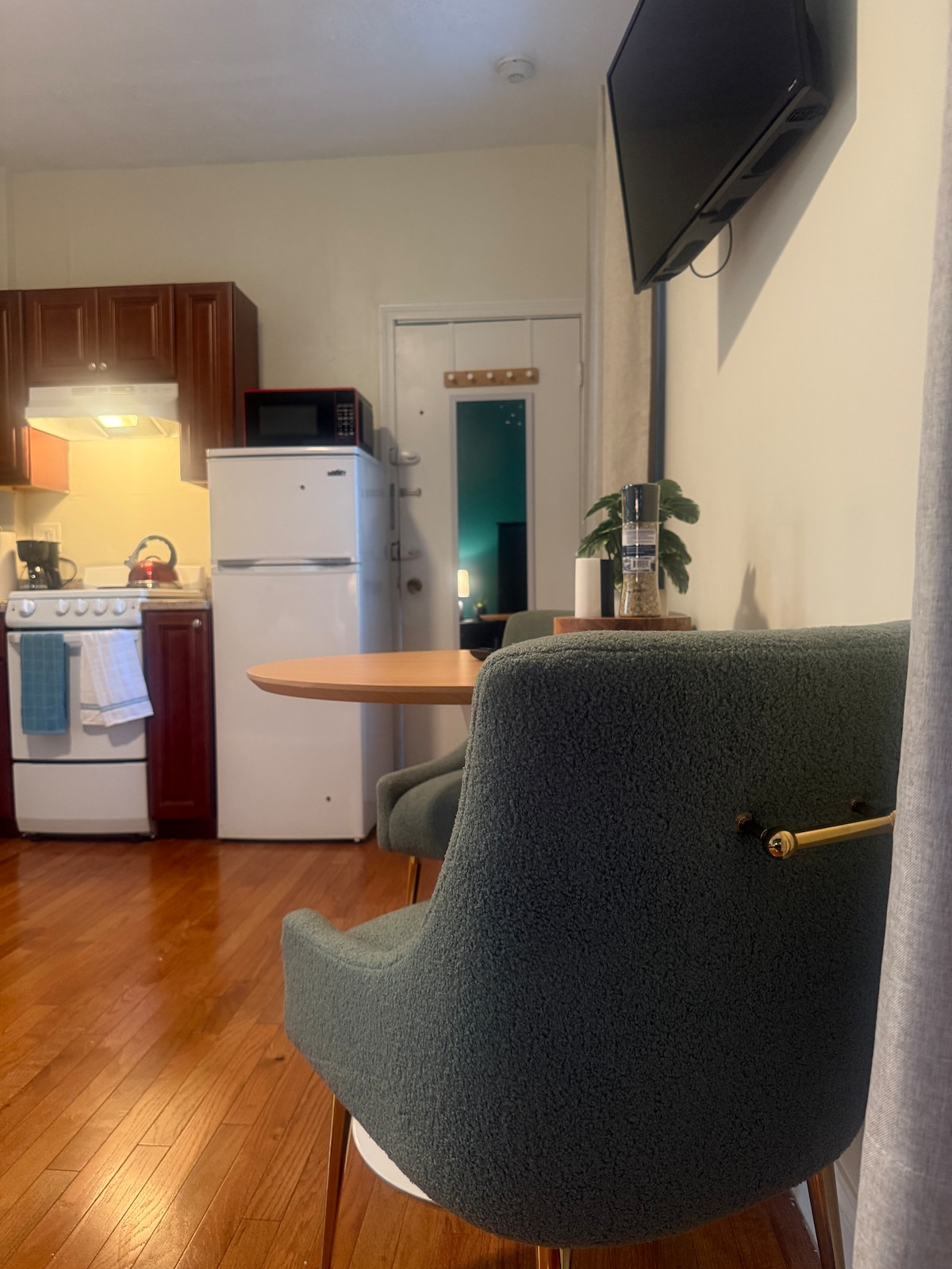 Top Airbnb: Adorable Apartment-Longwood/Fenway in Mission Hill
