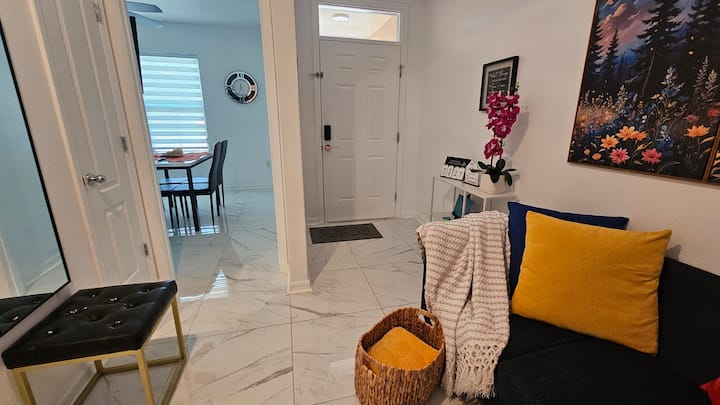 Cozy Moon House Near Legoland • Private & Quiet. - Haines City, FL