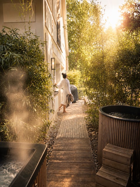 TauberChalet · Boutique Private Spa House
