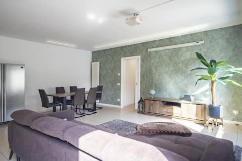 Verona Romantica [Free Parking + Netflix ]