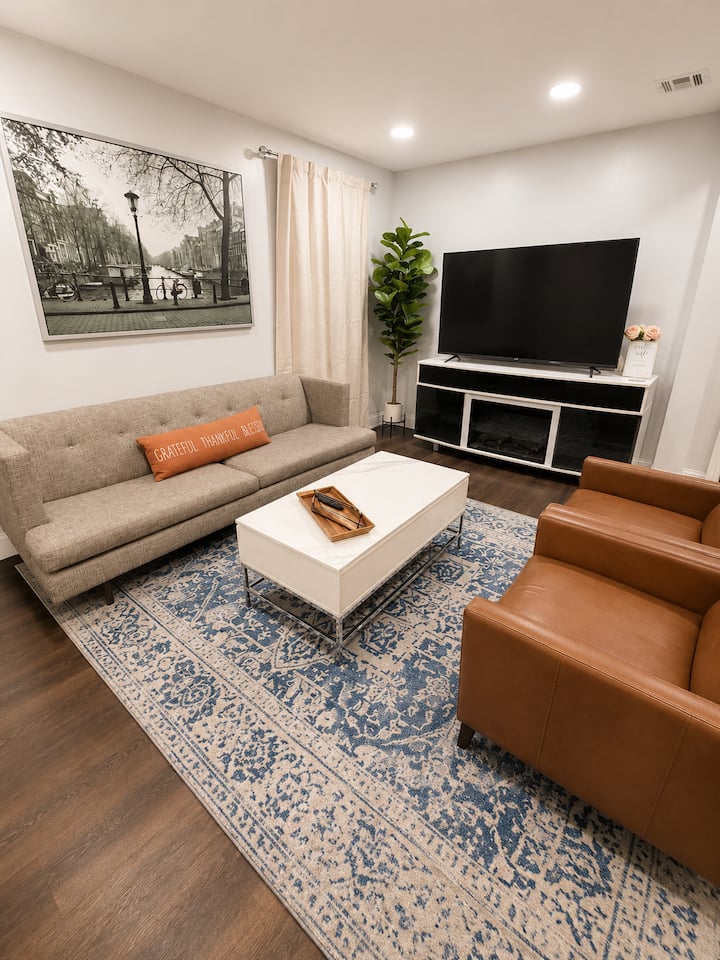 Cozy 2br Apt W/ Parking& Laundry Near Newark & Nyc - Elizabeth, NJ