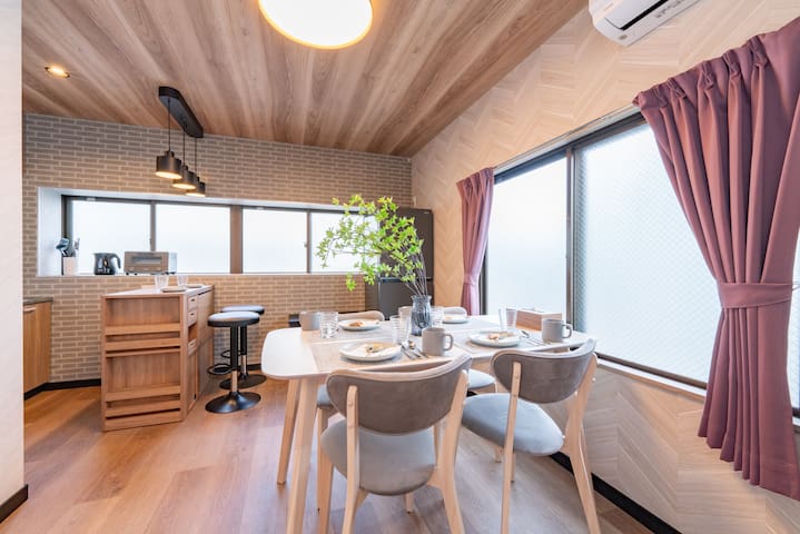 新宿まで5分/中野ブロードウェイでアニメ&漫画の日本文化堪能/高速Wi-Fi/乾燥機/Family