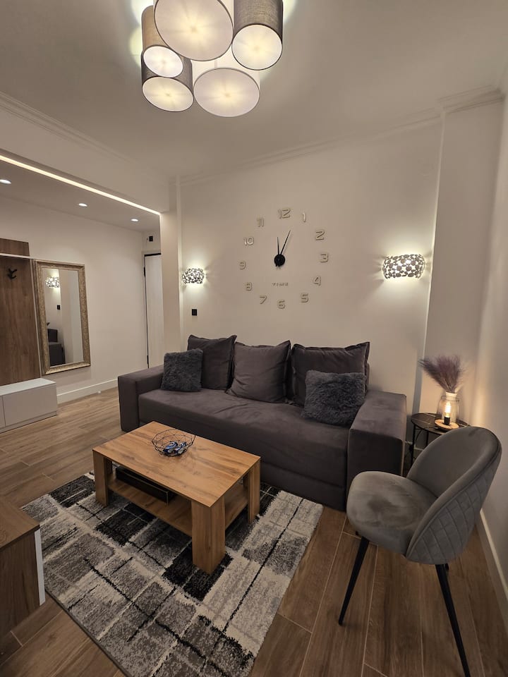 Glow Haven Suites - Thessaloniki Airport Makedonia (SKG)
