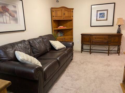 Top Airbnb: Home away from home! in Wood Buffalo