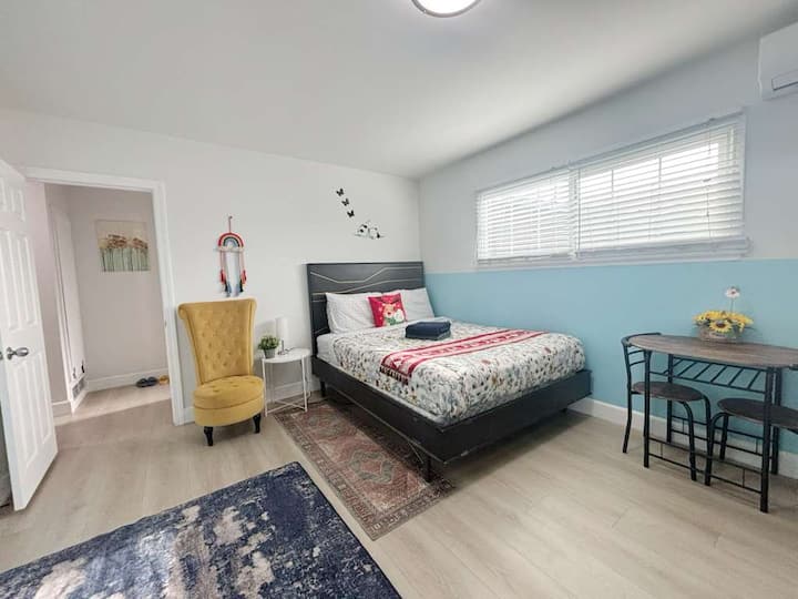 34mi To Sofi|cozy Studio|pool|private Entry|pkg - Covina, CA