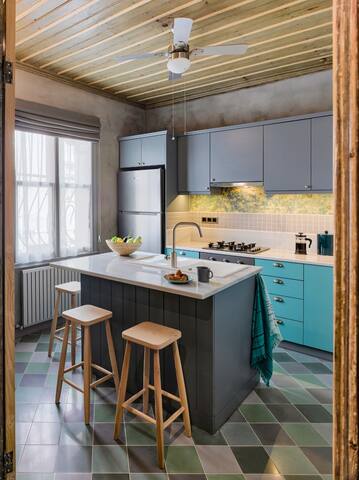 Historical Corner House-Stay in Most Famous Street gallery image 5