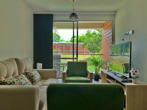 Comfort, tranquility, excellent location, pool
