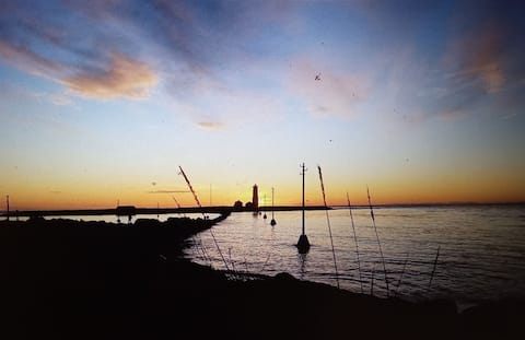 Quiet, two bedroom apartment