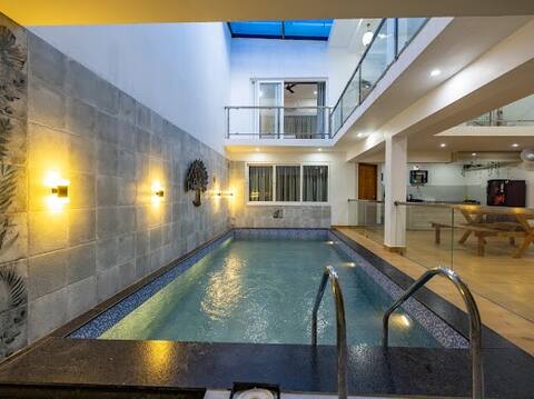 Skyline Residency with Private Pool