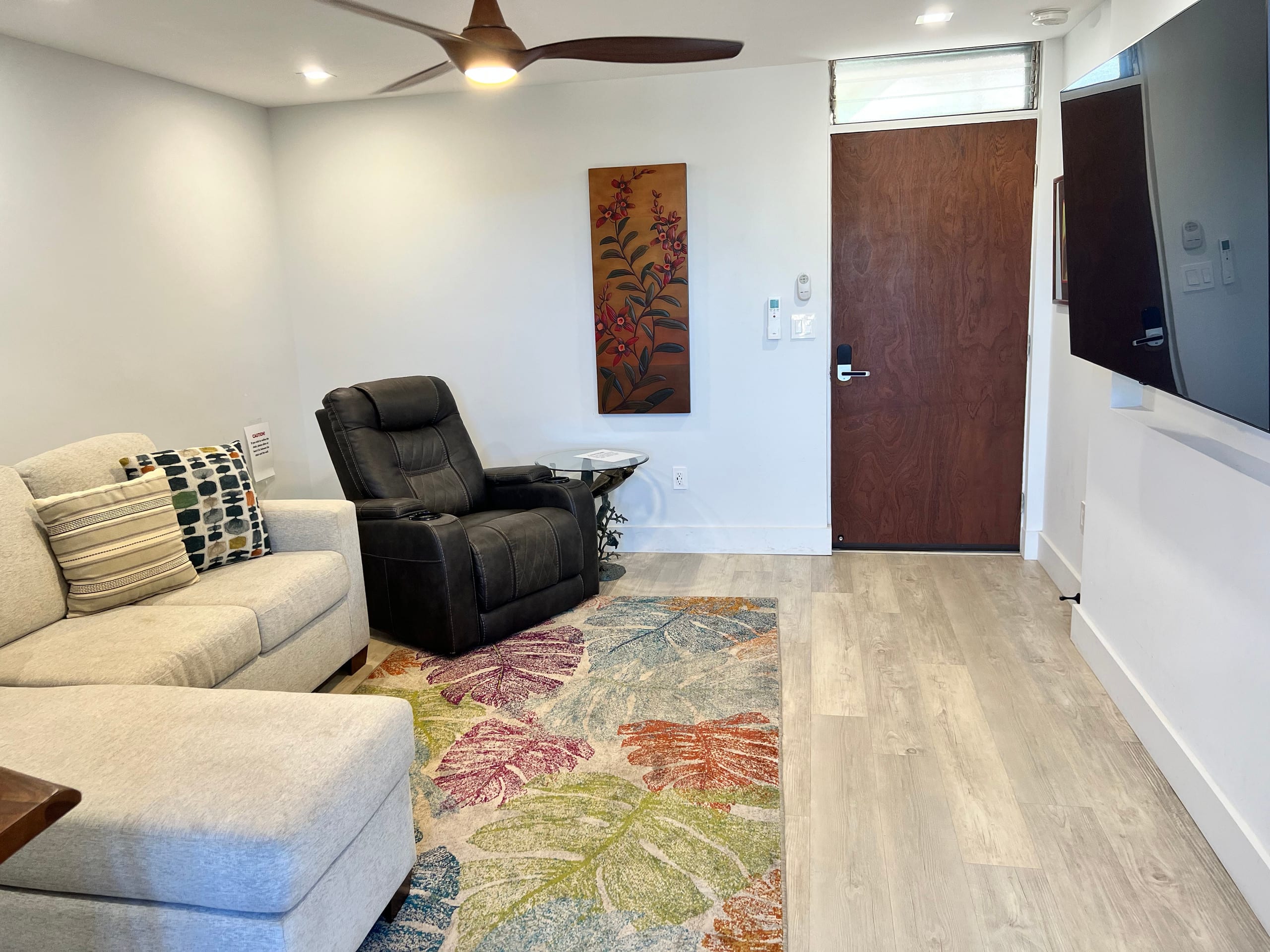 Kalama Terrace Renovated Retreat, AC! - Image 3