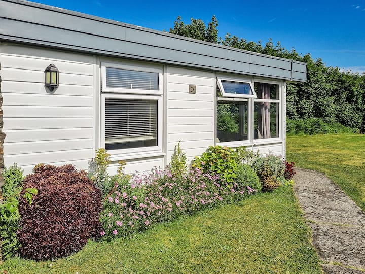 Hideaway - Uk48100 - Haverfordwest